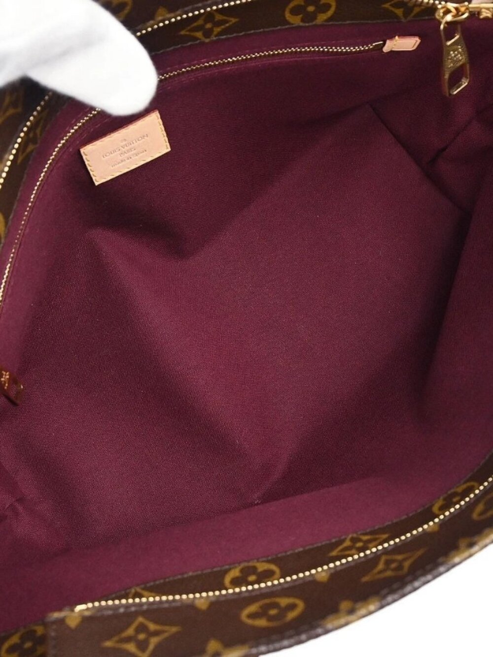Louis Vuitton Monogram - Picture 13 of 15